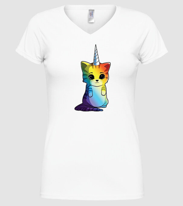 Unicat model alb pe tricou