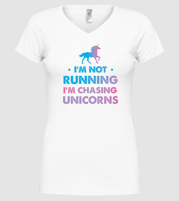 Unicorn Alergare model alb pe tricou