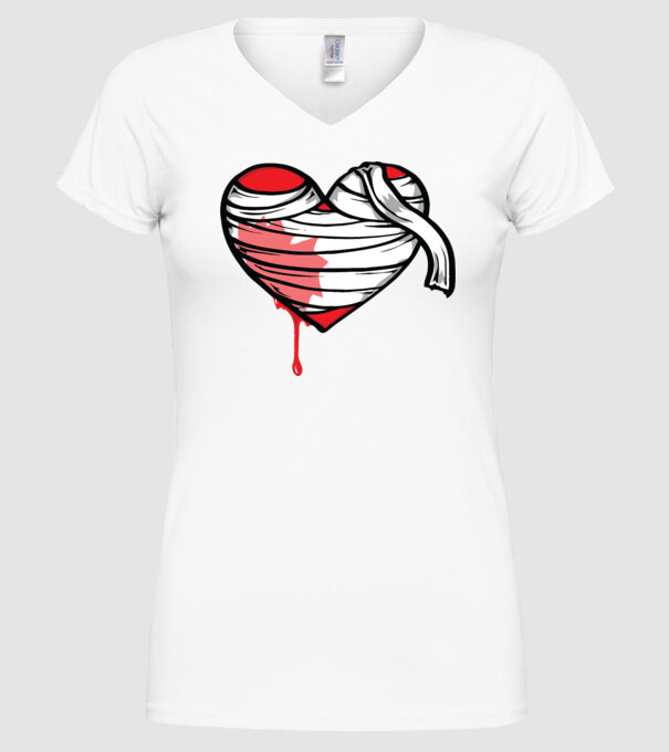 Inimă sângerândă model alb pe tricou
