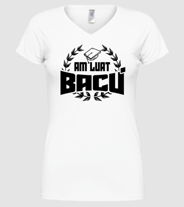 Am luat bacu model alb pe tricou