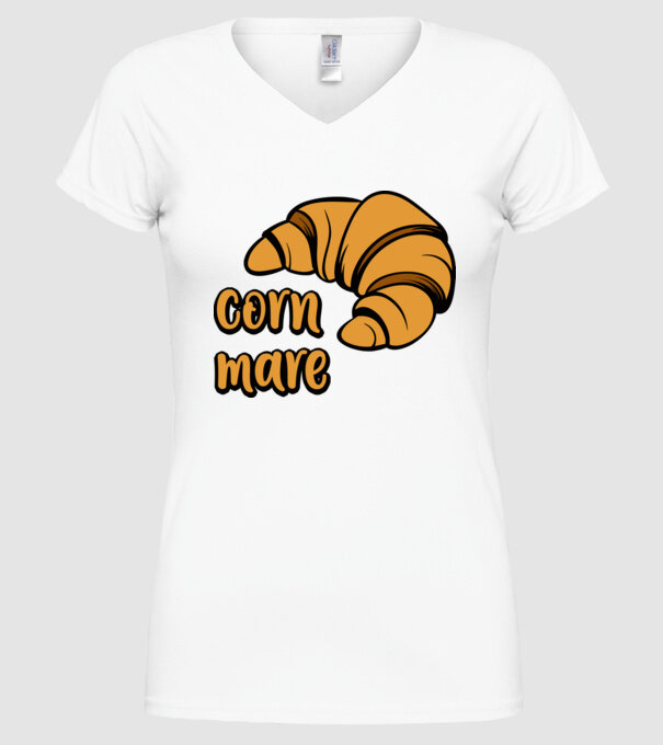 corn mare model alb pe tricou