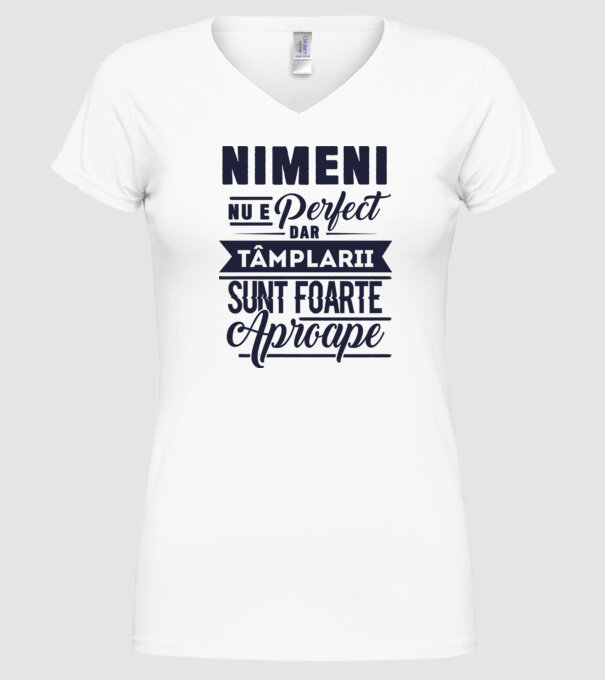 Nimeni nu e perfect, dar tâmplarii sunt foarte aproape model alb pe tricou