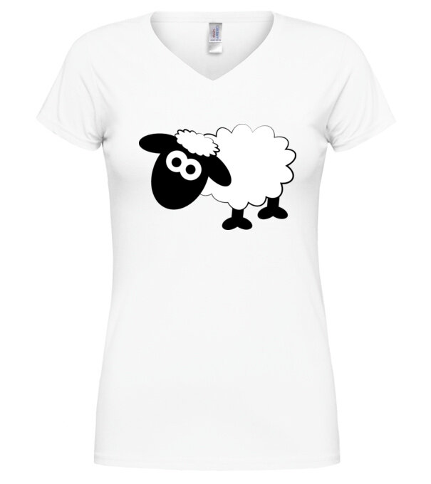  model  pe tricou