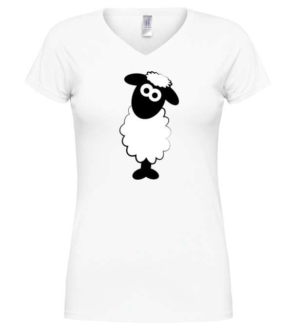  model  pe tricou