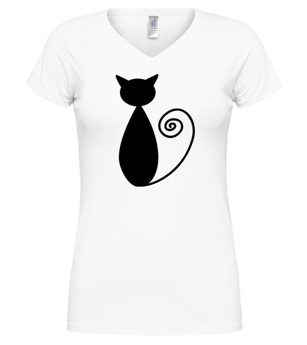  model  pe tricou