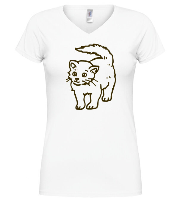  model  pe tricou