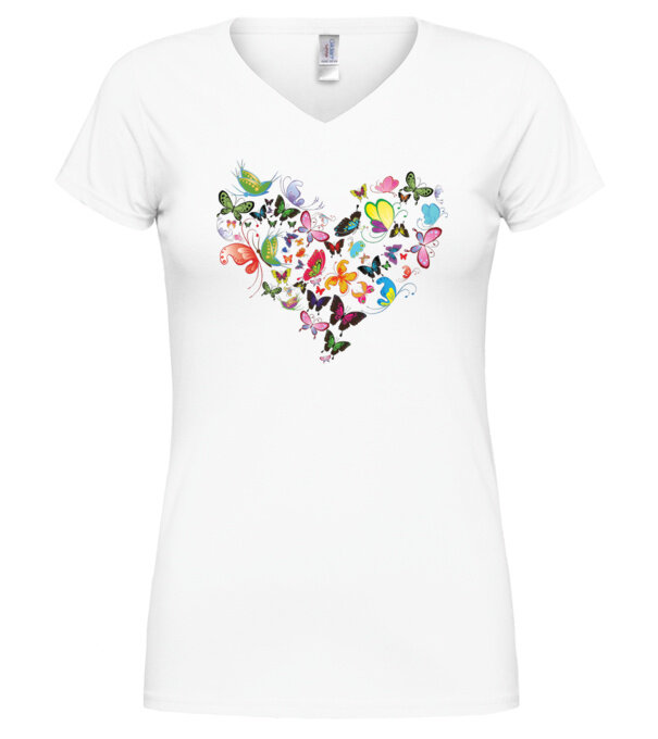 model  pe tricou