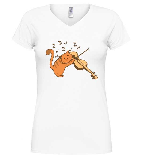  model  pe tricou
