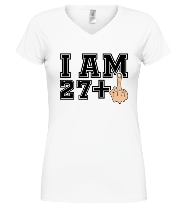  model  pe tricou