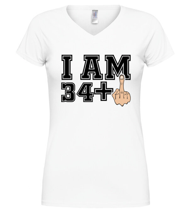  model  pe tricou