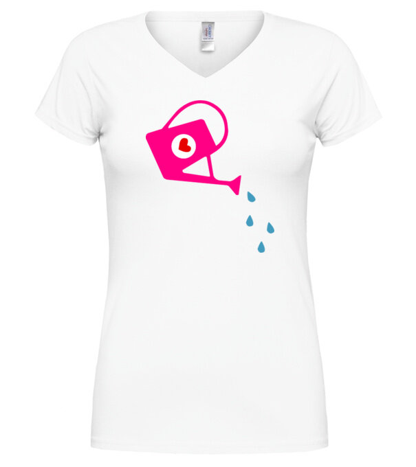  model  pe tricou