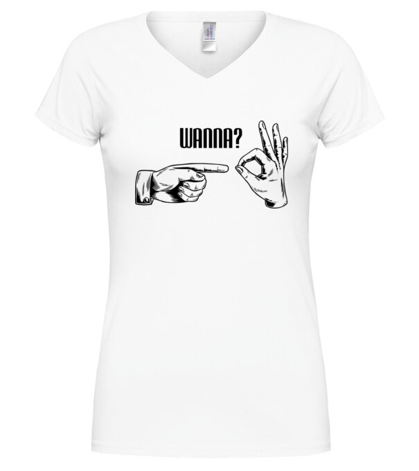  model  pe tricou