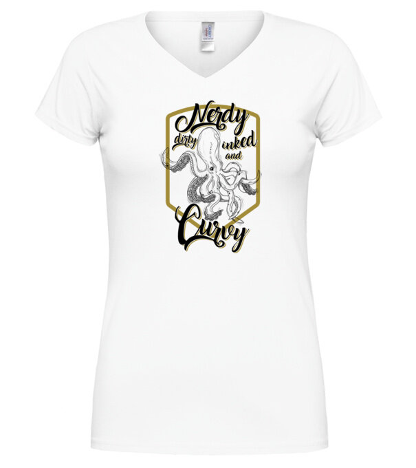  model  pe tricou