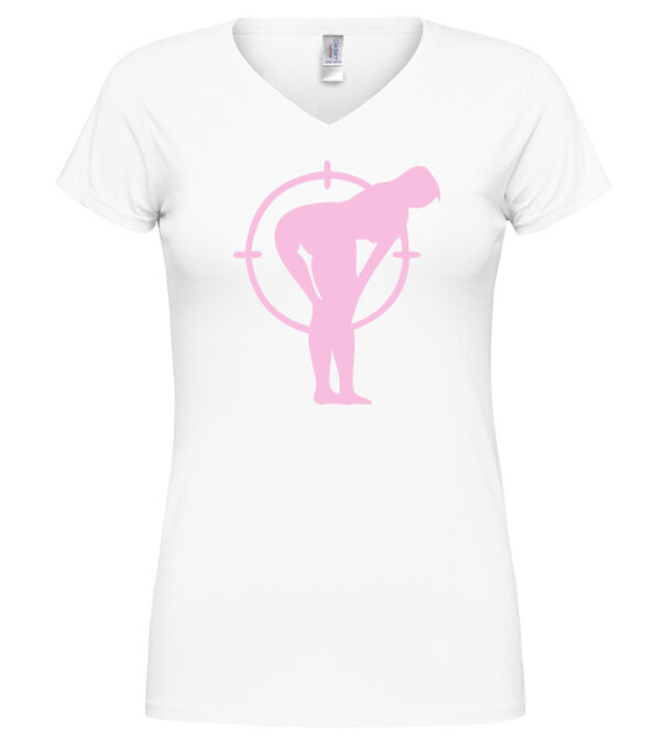  model  pe tricou