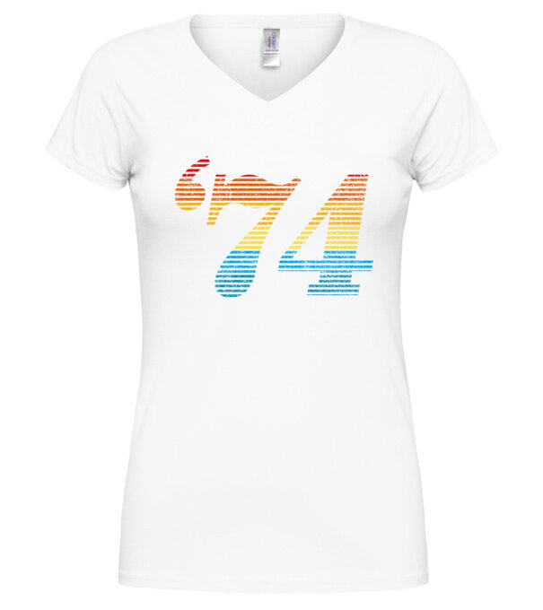  model  pe tricou