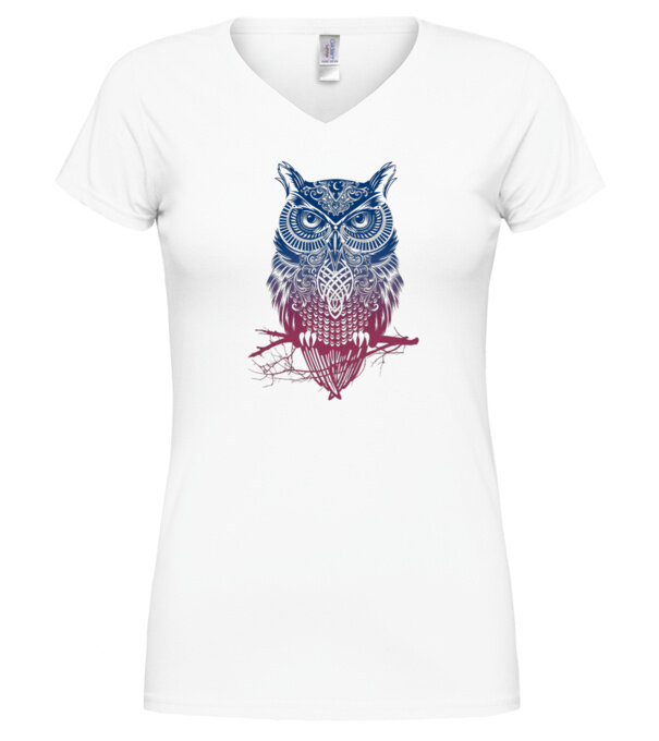  model  pe tricou