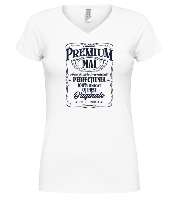  model  pe tricou
