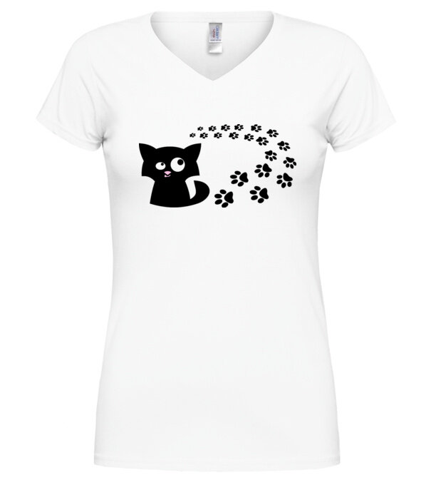  model  pe tricou