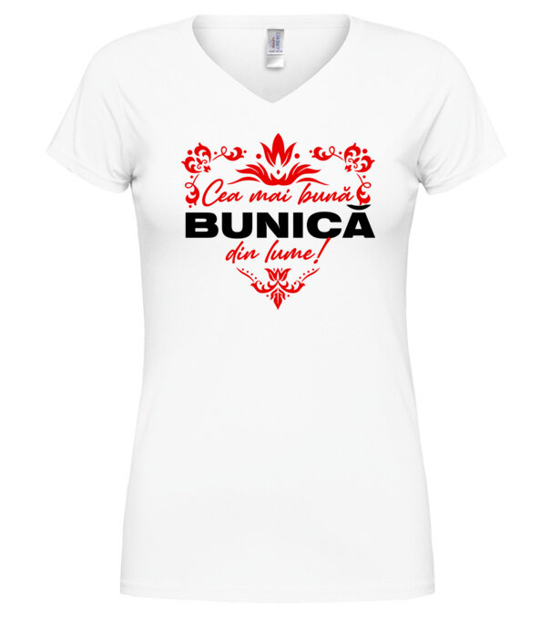  model  pe tricou