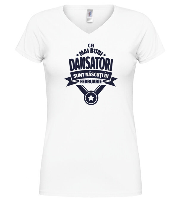 model  pe tricou