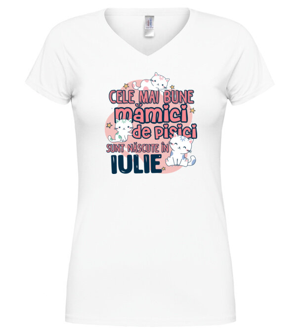  model  pe tricou