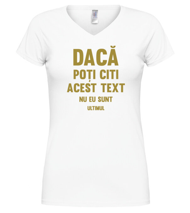  model  pe tricou