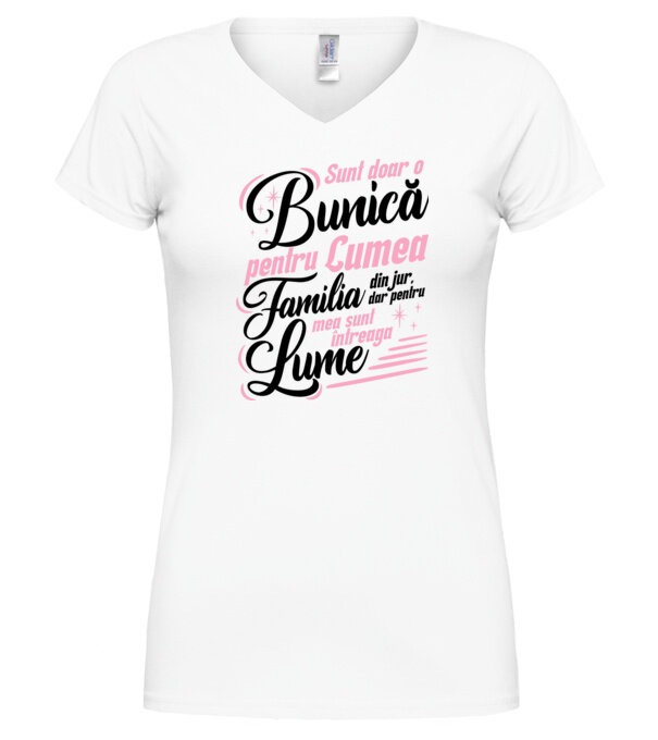  model  pe tricou