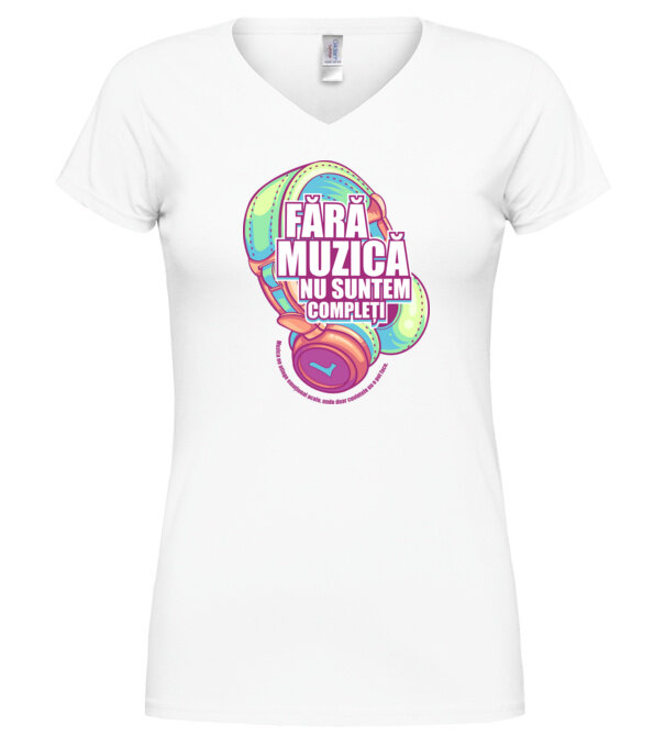  model  pe tricou