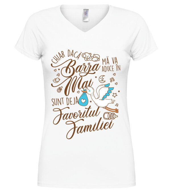  model  pe tricou