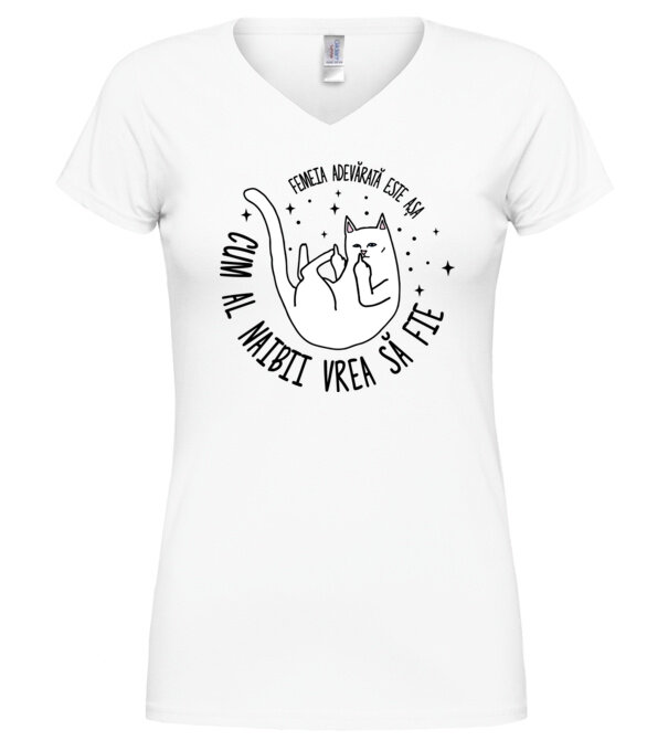  model  pe tricou