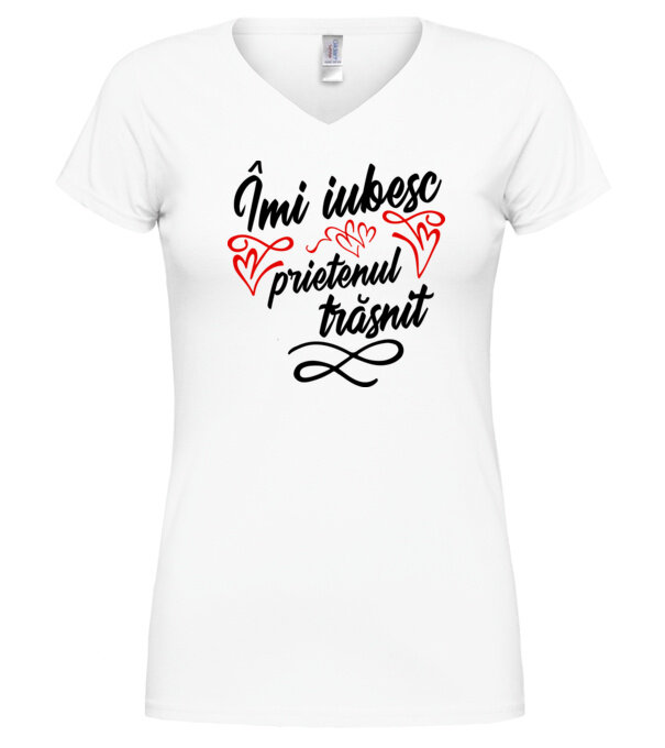  model  pe tricou