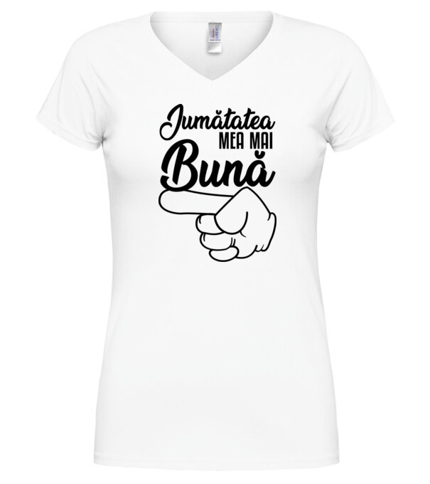 model  pe tricou