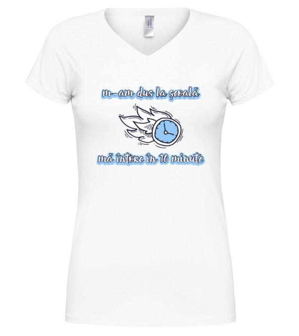  model  pe tricou