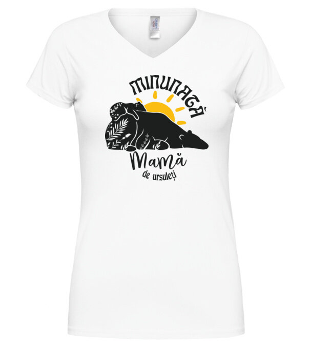  model  pe tricou