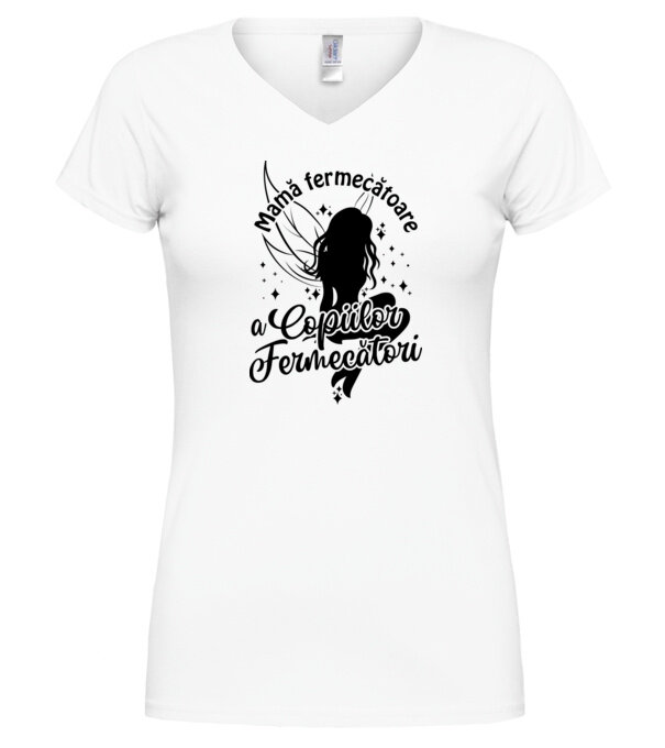  model  pe tricou