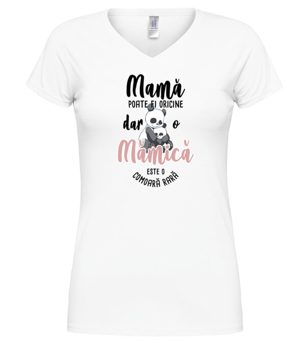  model  pe tricou