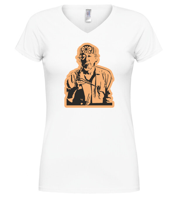  model  pe tricou