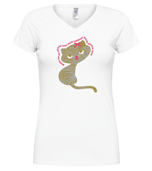  model  pe tricou