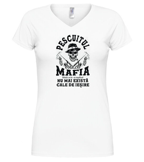  model  pe tricou
