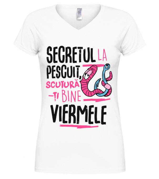  model  pe tricou