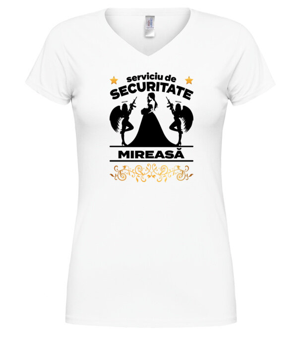  model  pe tricou