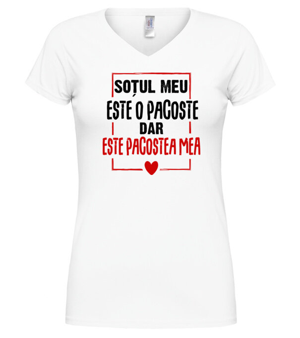  model  pe tricou