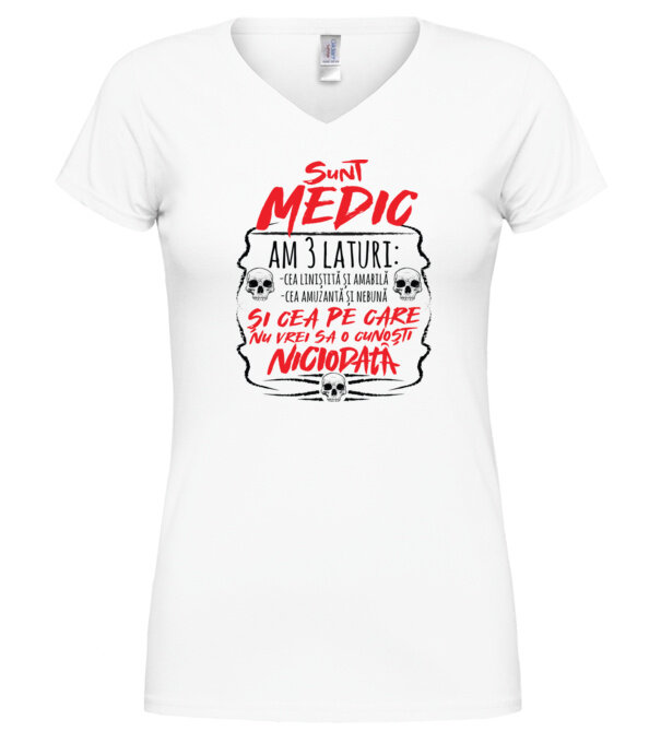  model  pe tricou