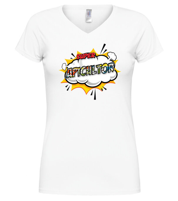  model  pe tricou