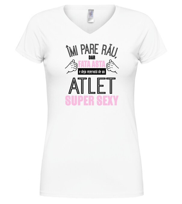  model  pe tricou