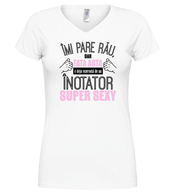  model  pe tricou