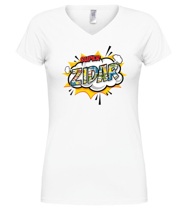  model  pe tricou