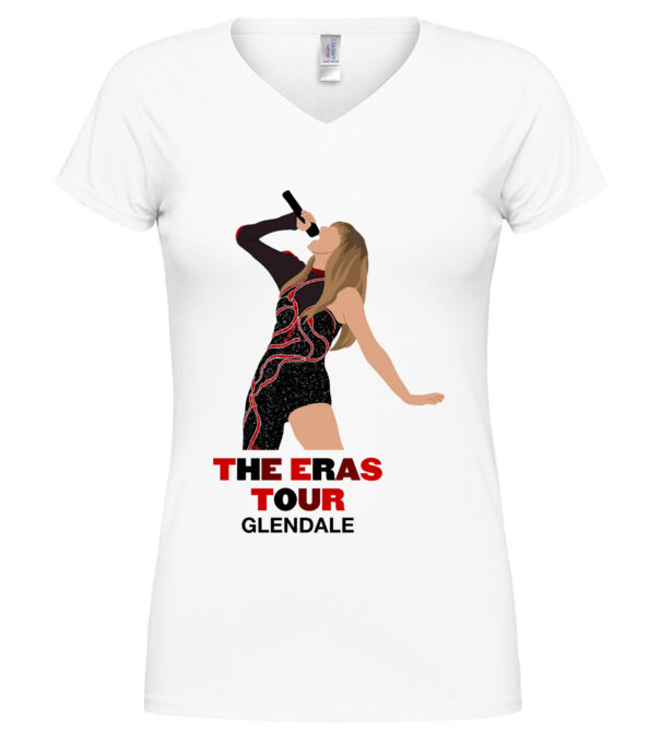  model  pe tricou