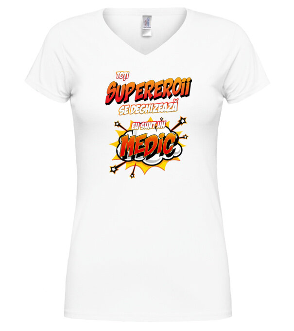  model  pe tricou