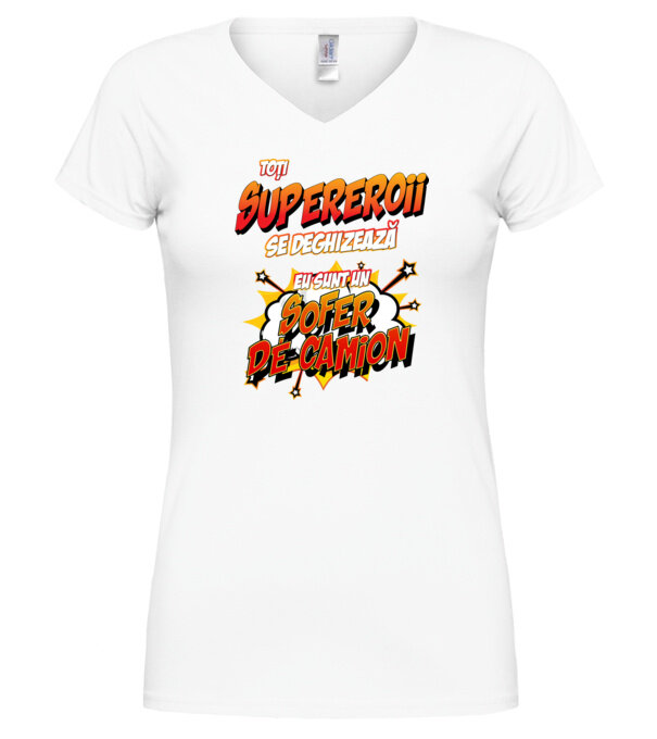  model  pe tricou